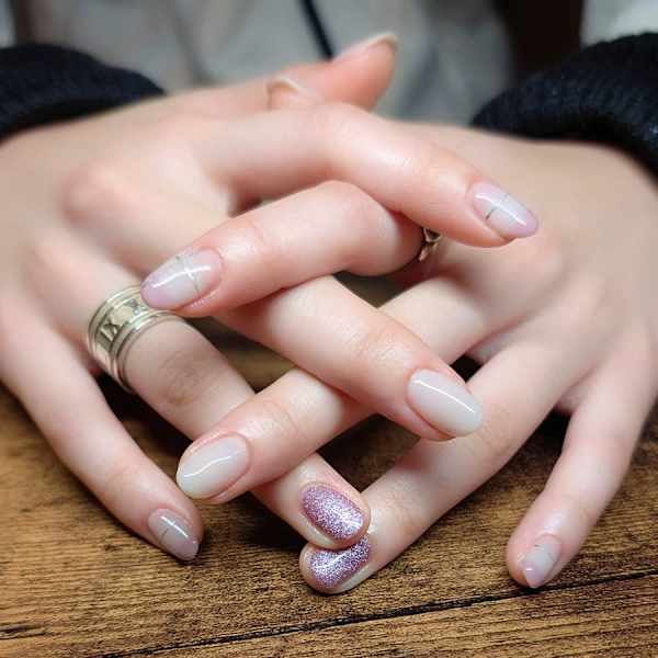 チェックネイル