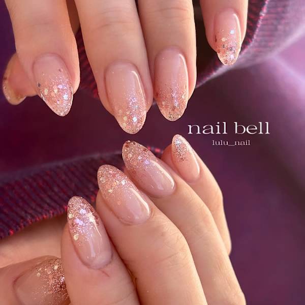 キラキラピンクラメネイル音波