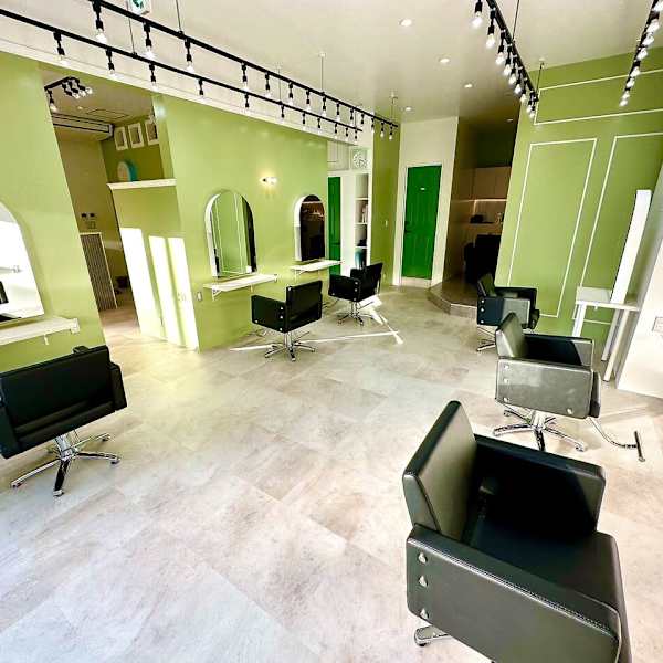 Agu hair mao 緑橋店【アグ ヘアー マオ】