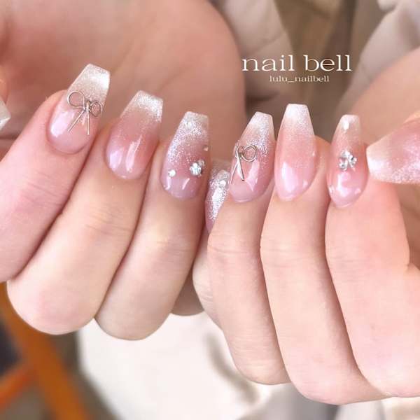 ちゅるんチークネイル♪