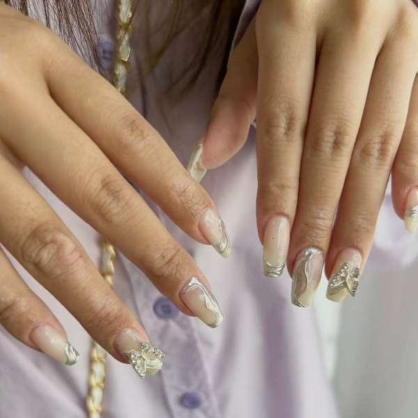 大人ガーリーデザインネイル