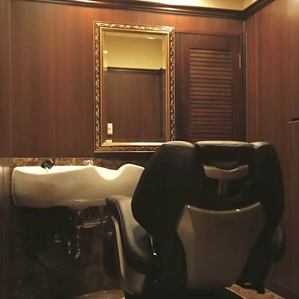 HIRO GINZA 池袋 サンシャイン通り店