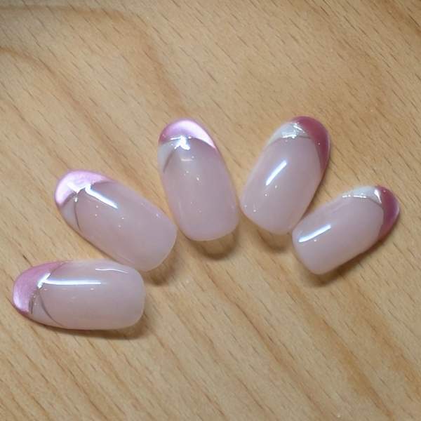 フレンチネイル