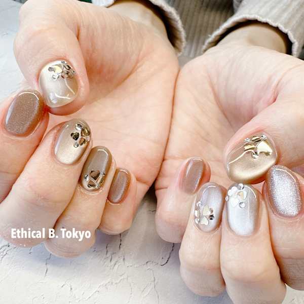 マグネットハートネイル