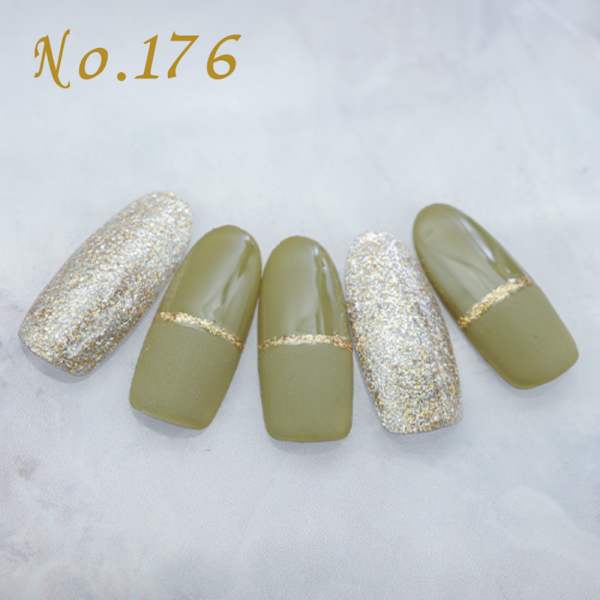 定額4,400円