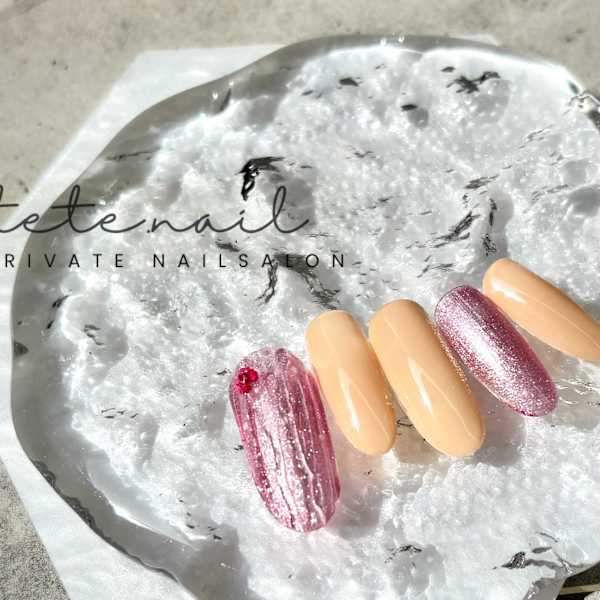 押し花にドット、ぷくぷくライン