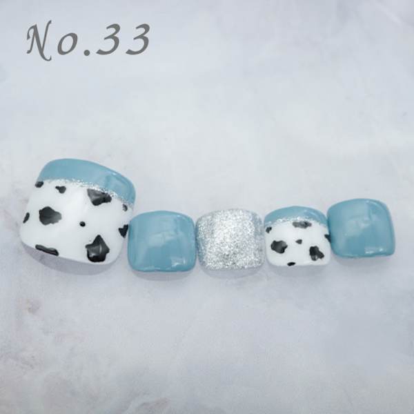 フットネイル：No.33