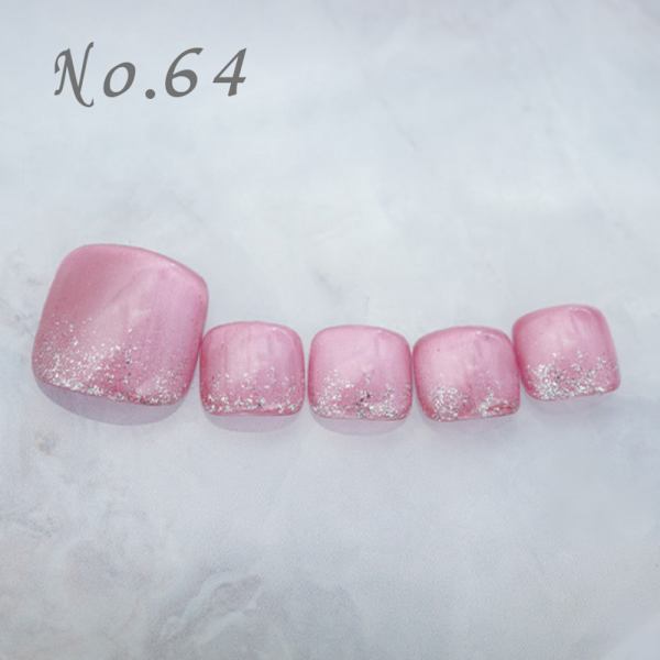 フットネイル：No.64