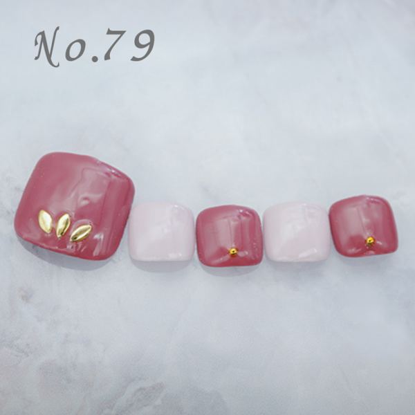 フットネイル：No.79