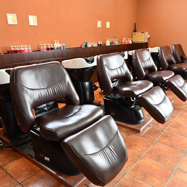AVEDA SALON MORI GREEN