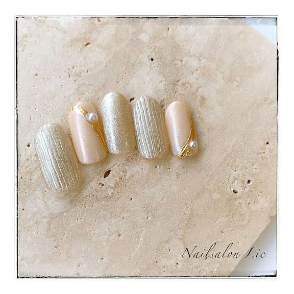 HANDジェルネイル|Nailsalon Lic