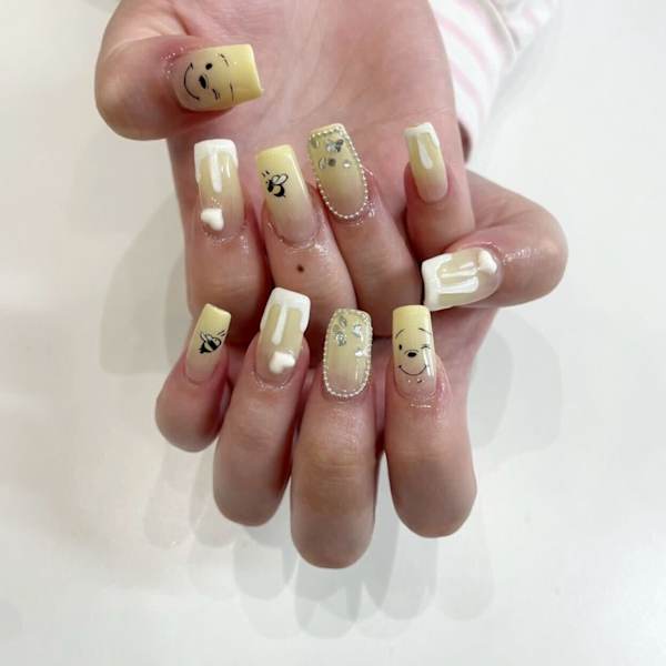 キャラクターネイル