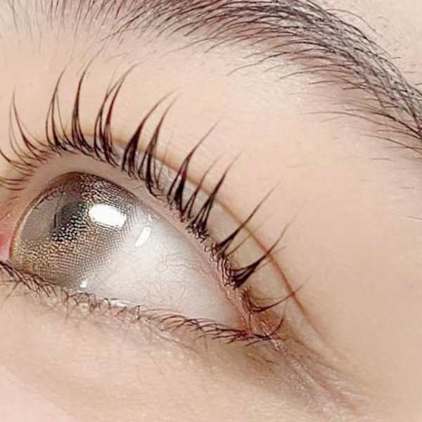 眉毛とまつげとヘアサロン 美容室 綿帽子 北区平安通店