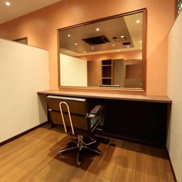 個室美容室 ディアローグ 戸塚店