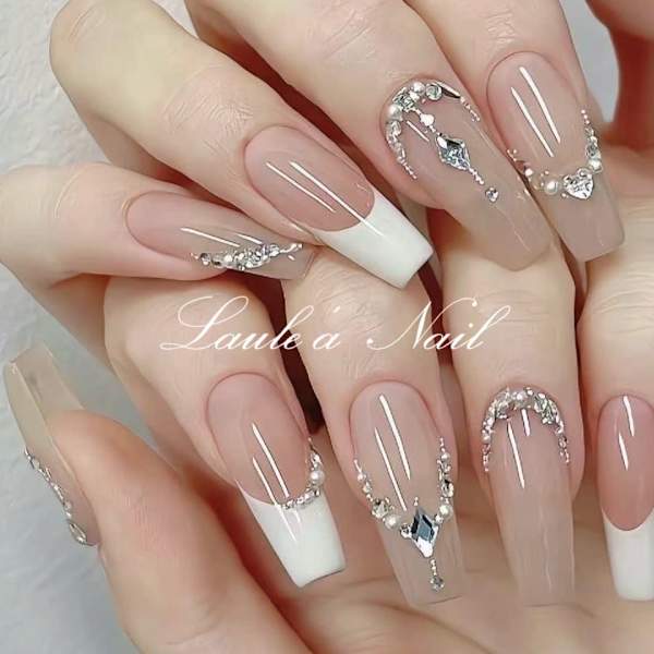 Laule'a Nail 新宿