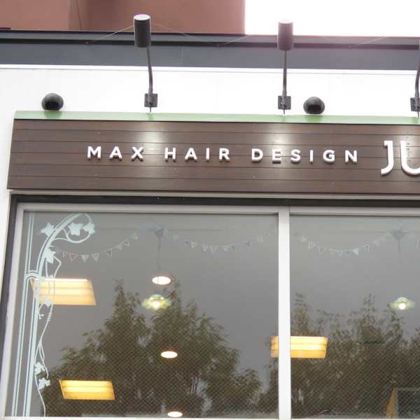 MAX HAIR DESIGN & JUJU