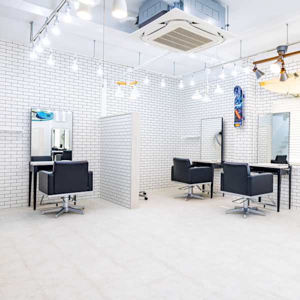メンズパーマ×メンズブリーチ メンズヘアサロン YUIMARL SLOW 倉敷店