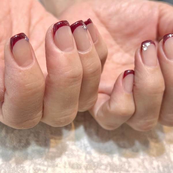 フレンチネイル