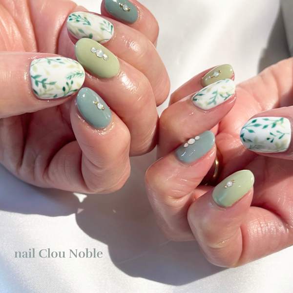 グリーン×ボタニカル