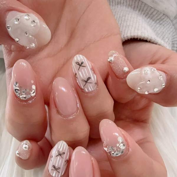 ガーリーネイル˚ 𝜗𝜚˚⋆