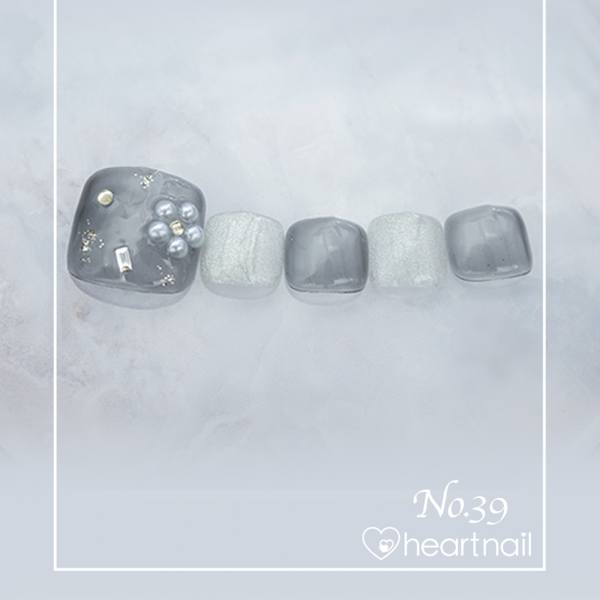 フットネイル：No.39