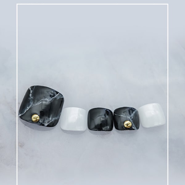 フットネイル：No.32