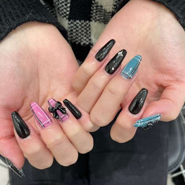 やり放題ネイル