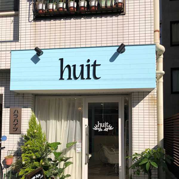 huit