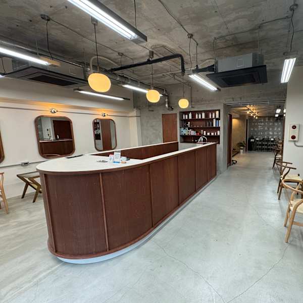 QOL villa mens salon 立川北口