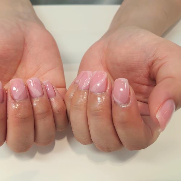 〈ジェル〉ピンクネイル|MENARD CHAMPS BILEC Nail Salon