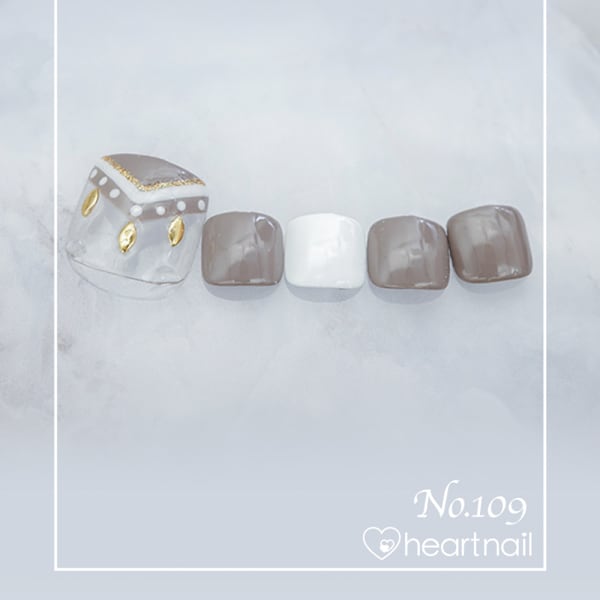 フットネイル：No.109