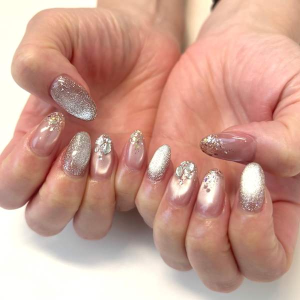 〈ジェル〉フラッシュ×マグネットネイル|MENARD CHAMPS BILEC Nail Salon