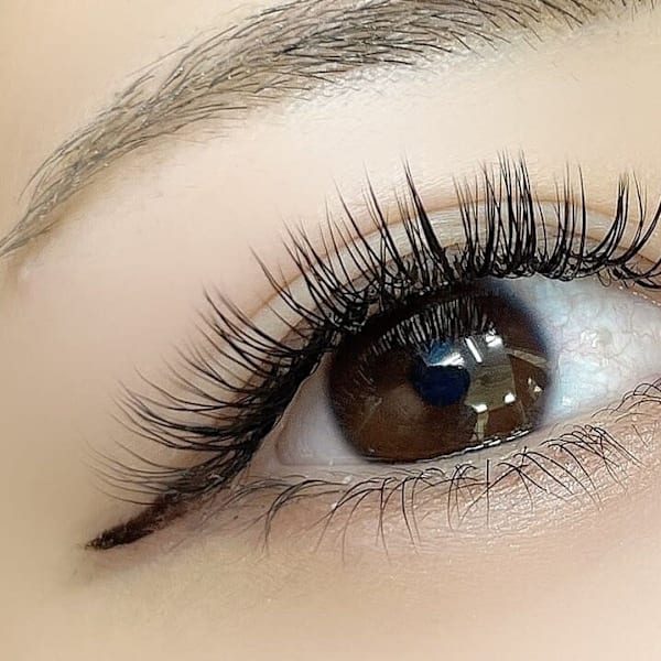 ミニョンアイラッシュデザインサロン くずは店