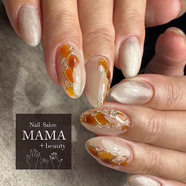 4本アート➕ギャラクシー|Nailsalon MAMA