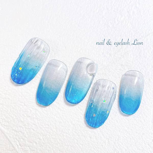 ブルーグラデバカラネイル|nail ＆ eyelash Lion 池袋