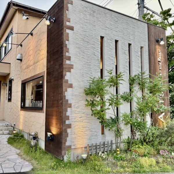 ANT'S Hair and Resort