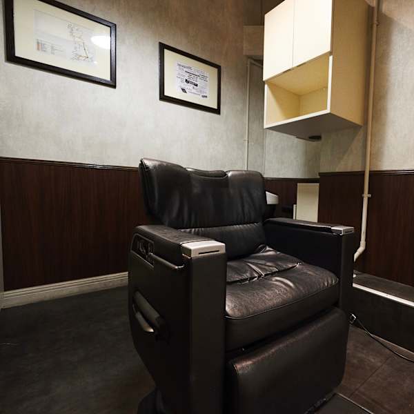 LAVIE NEWSTANDARDBARBER 浜松町本店