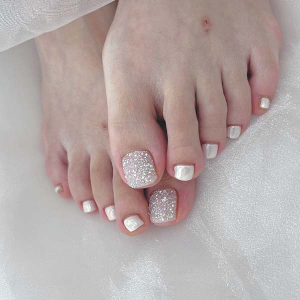 【フットネイル】人気のピクシーネイル⭐︎