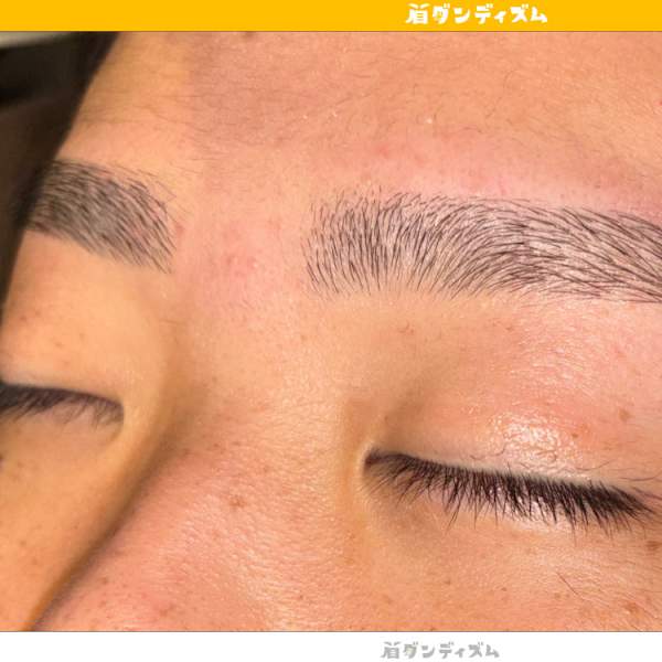 メンズ専用眉毛サロン 眉ダンディズム 大阪天神橋六丁目店