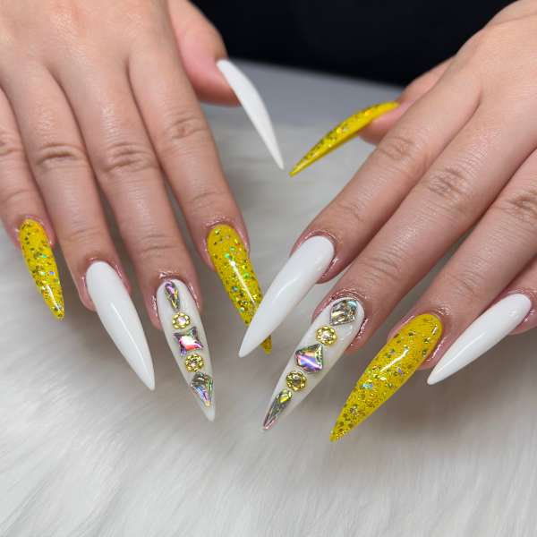 ロングスカルプネイル