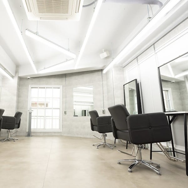 CYNTHIA新宿/髪質改善【シンシア】