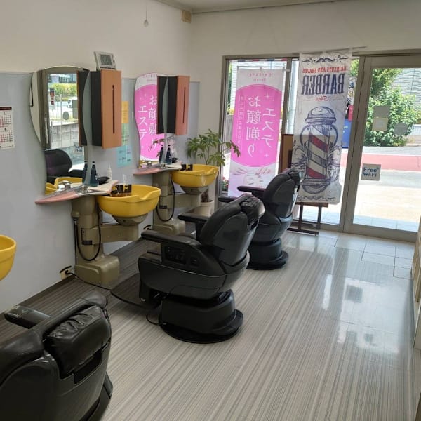 ヘアーサロンやすどめ