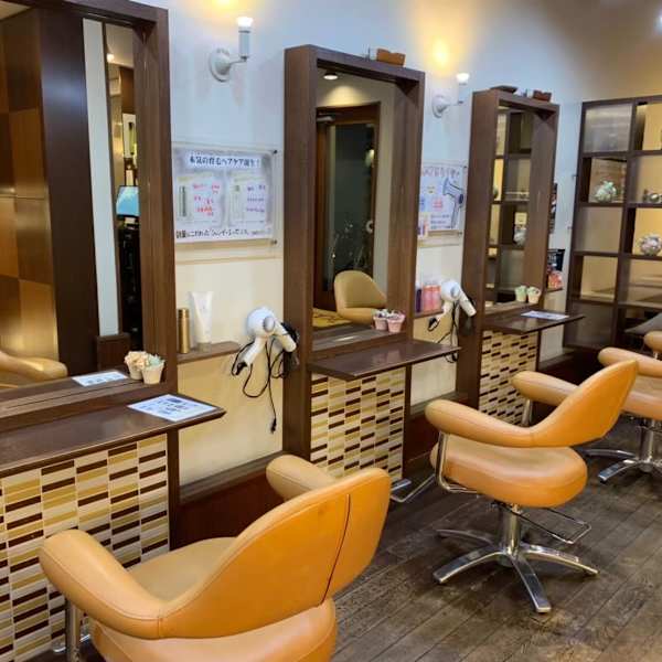 PLUS 【プルス】墨染店