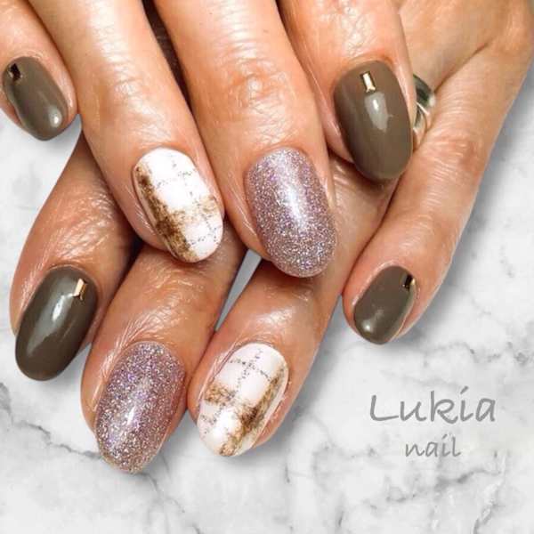 モカブラウン☆チェックネイル