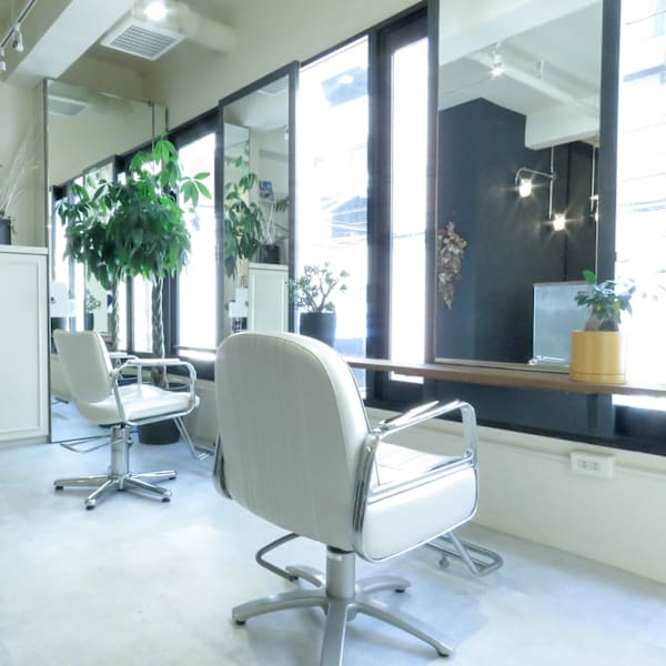 RoLLy hair design hiroshima