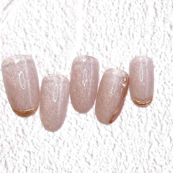 定額シンプルアートデザインネイル+他店オフ代無料+ドライケア|beauty labo Lore