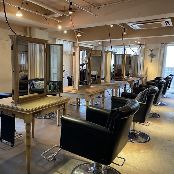 FLICK HAIR SALON 梅田茶屋町2号店【フリック ヘア サロン】