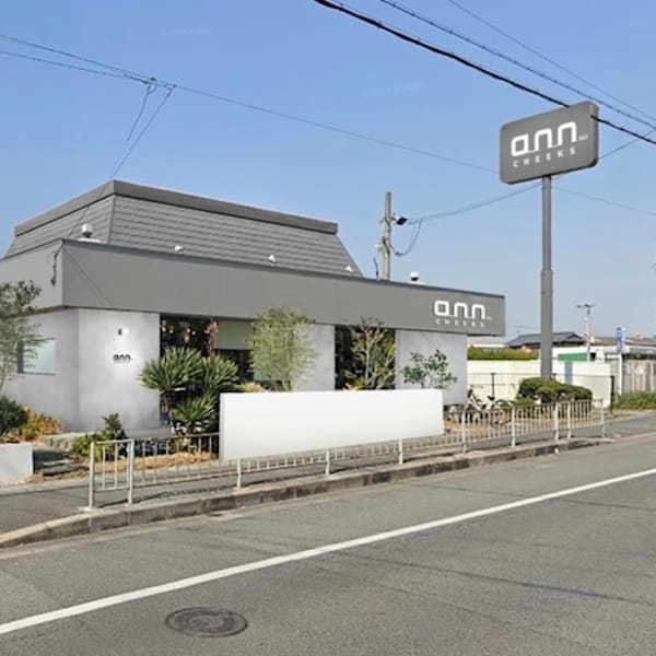 ann CHEEKS 貝塚店