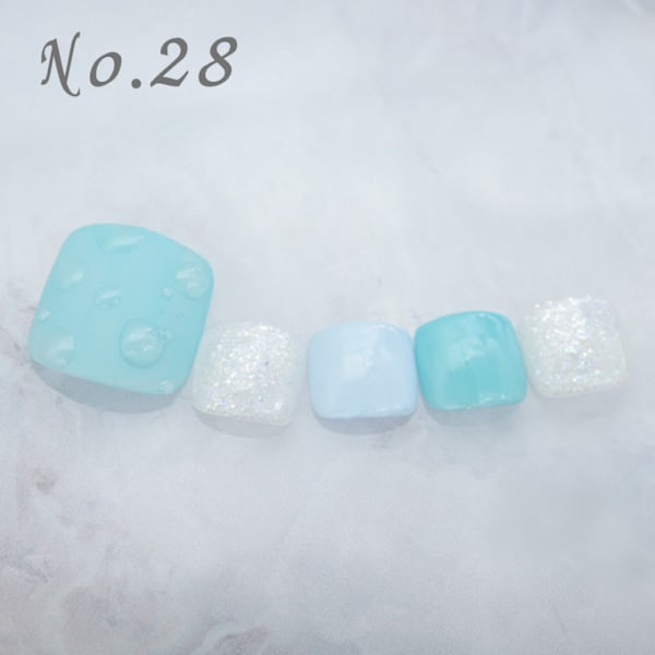 フット：No.28/定額4,400円