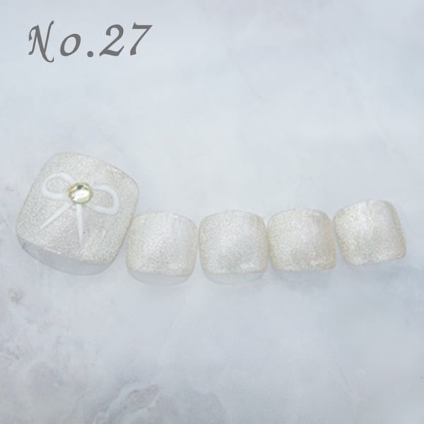 フット：No.27/定額4,400円